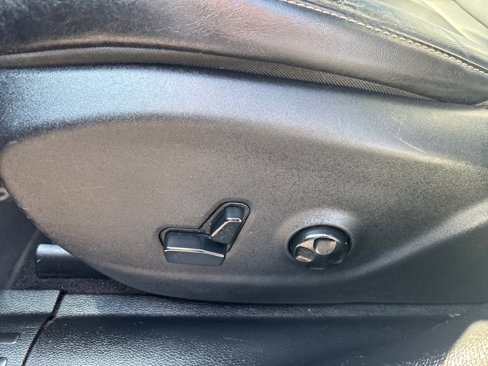 Used 2014 Jeep Cherokee Limited image 16