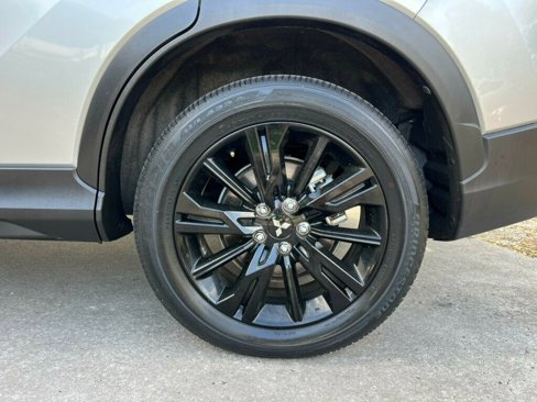 Used 2023 Mitsubishi Eclipse Cross LE image 9