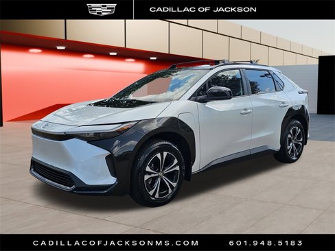 Used 2024 Toyota bZ4X XLE image 1