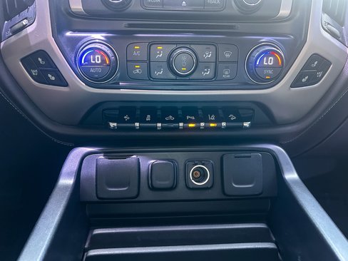 Used 2015 GMC Sierra 1500 Denali w/ Driver Alert Package image 17