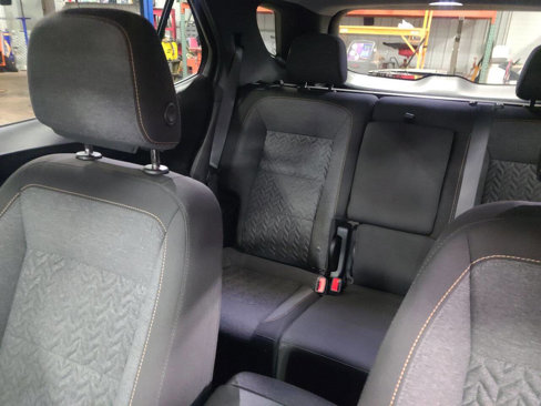 Used 2022 Chevrolet Equinox LT image 24