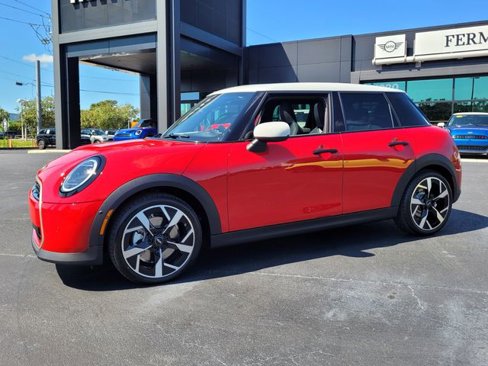 New 2026 MINI Cooper 4-Door Hardtop image 3