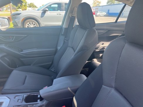 Used 2018 Subaru Impreza 2.0i image 8