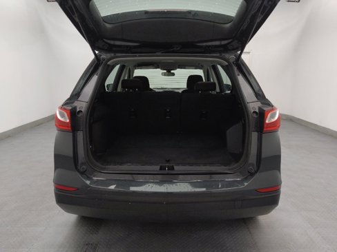 Used 2019 Chevrolet Equinox LS image 29