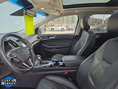 Used 2016 Ford Edge Titanium w/ Equipment Group 302A image 5