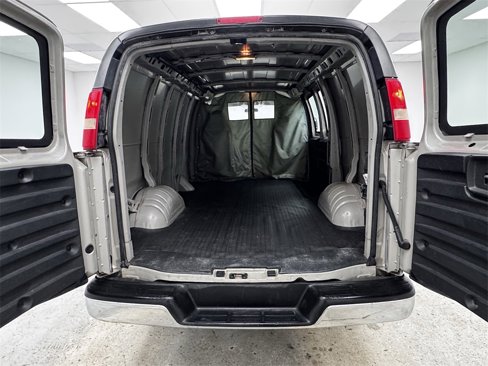 Used 2008 GMC Savana 1500 AWD w/ Power Package image 12