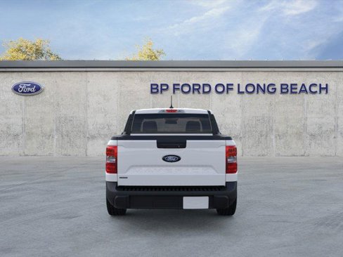 New 2025 Ford Maverick XL image 5