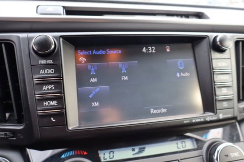 Used 2018 Toyota RAV4 XLE image 17
