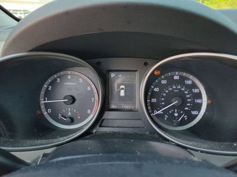 Used 2018 Hyundai Santa Fe Sport w/ 2.4L Value Package 02 image 18