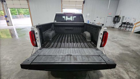 Used 2019 GMC Sierra 1500 SLT w/ SLT Premium Plus Package image 27