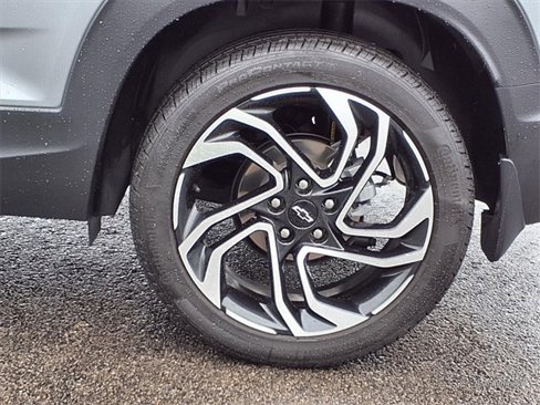 Used 2025 Chevrolet TrailBlazer RS w/ Convenience Package image 8