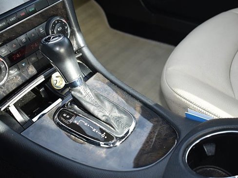 Used 2008 Mercedes-Benz CLK 350 Coupe image 20