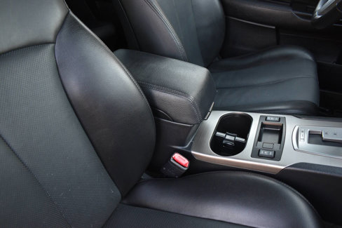 Used 2011 Subaru Outback 2.5i Limited image 26
