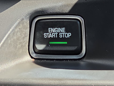 Used 2020 Chevrolet Camaro LT image 20