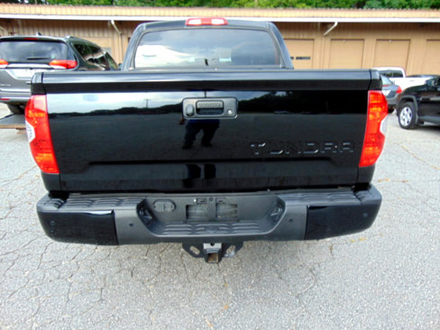 Used 2017 Toyota Tundra Limited w/ Limited Premium Package image 27