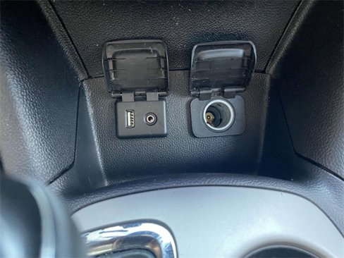 Used 2018 Chevrolet Cruze LS image 22