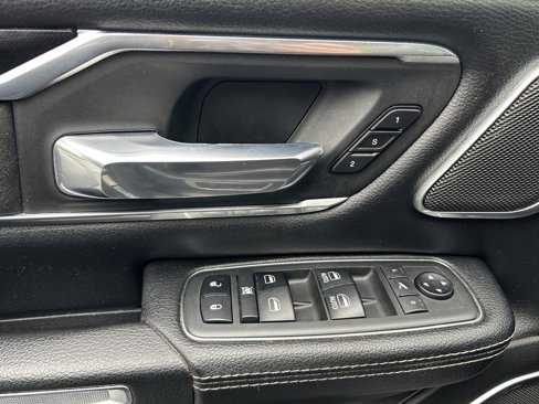 Used 2019 RAM 1500 Laramie image 62