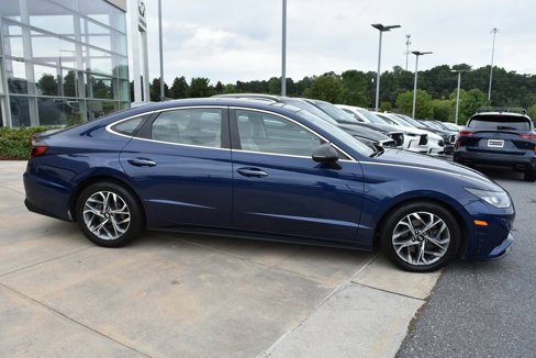 Used 2022 Hyundai Sonata SEL w/ Convenience Package image 11