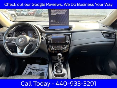 Used 2018 Nissan Rogue SV image 15