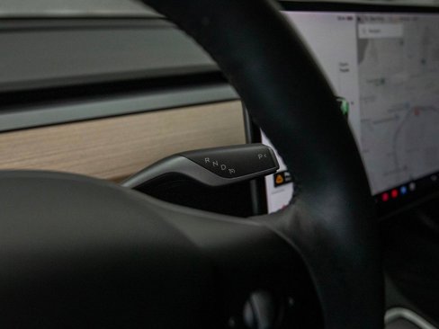 Used 2021 Tesla Model 3 Standard Range Plus image 20