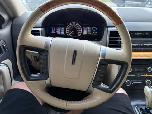 Used 2012 Lincoln MKZ Hybrid image 21