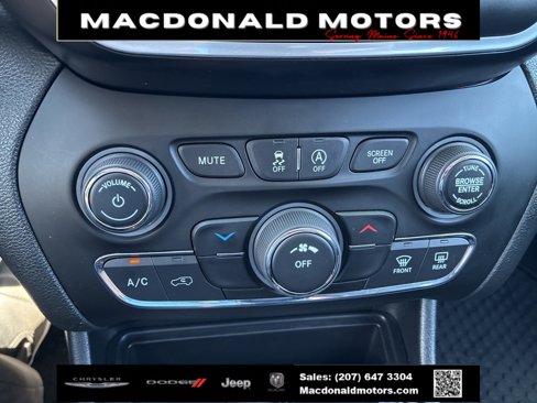 Used 2021 Jeep Cherokee Latitude Plus image 15
