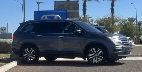 Used 2016 Honda Pilot Touring image 4