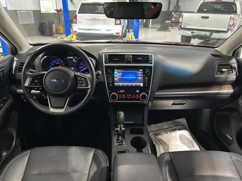Used 2018 Subaru Outback 2.5i Limited image 13