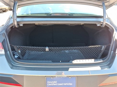 Certified 2025 Hyundai Elantra SEL image 28