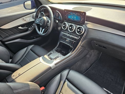 Used 2023 Mercedes-Benz GLC 300 4MATIC Coupe image 16