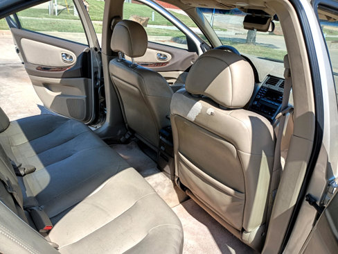 Used 2000 Nissan Maxima GLE image 14