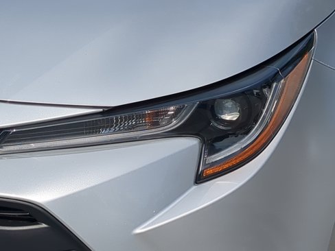Used 2024 Toyota Corolla LE image 18