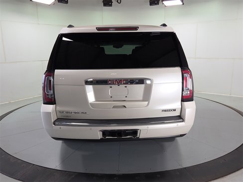 Used 2015 GMC Yukon XL Denali w/ Open Road Package image 7