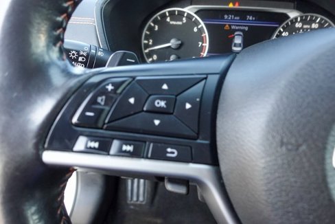 Used 2022 Nissan Altima 2.5 SR w/ Midnight Edition Package image 14