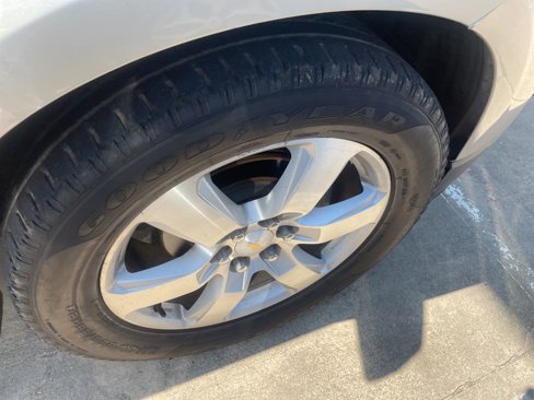 Used 2017 Chevrolet Traverse Premier image 21