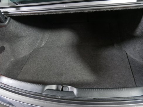 Used 2018 Chrysler 300 Touring image 18
