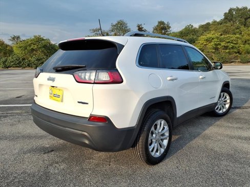 Certified 2019 Jeep Cherokee Latitude w/ Cold Weather Group image 23