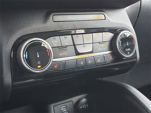 Used 2022 Ford Escape SE image 21