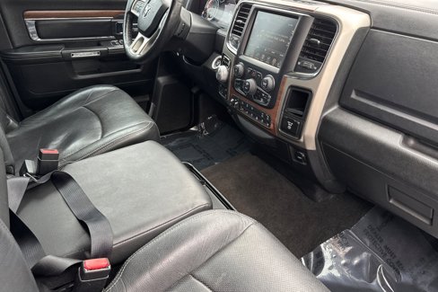 Used 2014 RAM 1500 Laramie w/ Convenience Group image 18