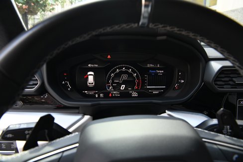 Used 2022 Lamborghini Urus image 12