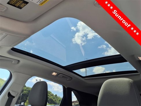Used 2022 Ford Escape SE image 15