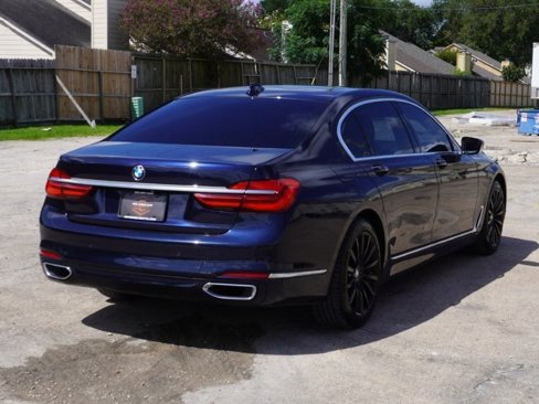 Used 2016 BMW 740i image 5