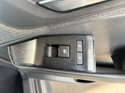 Used 2021 Nissan Rogue SV image 32