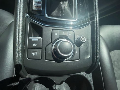 Used 2017 MAZDA CX-5 Touring w/ Preferred Equipment Package image 19