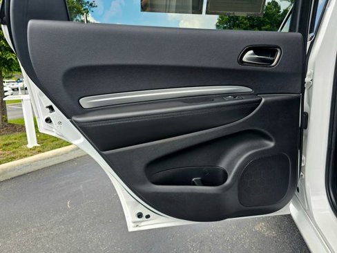 Used 2020 Dodge Durango GT image 28