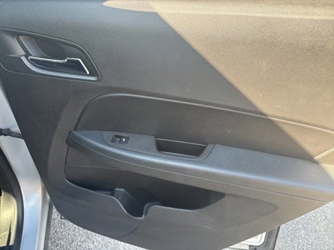 Used 2015 GMC Terrain SLE image 7