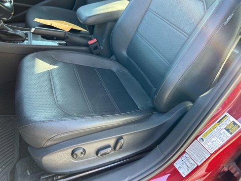 Used 2016 Volkswagen Passat 1.8T SE image 11