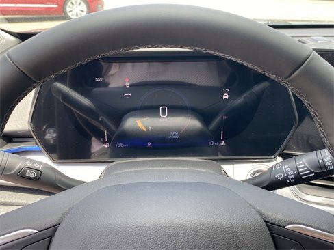 New 2025 Chevrolet Trax LT w/ Driver Confidence Package image 15