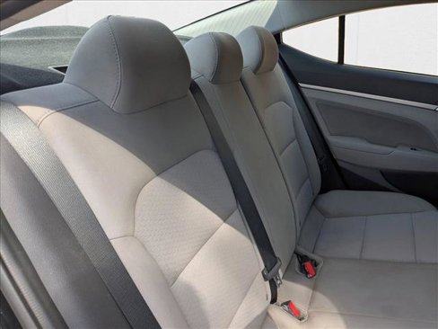 Used 2019 Hyundai Elantra SEL image 17