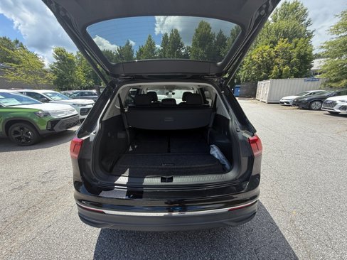 Certified 2022 Volkswagen Tiguan SE image 15